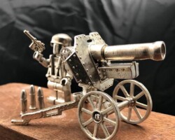 Wills Attic WillsAttic Hand cast silver mini figure WWII German Field Gun with gunner and accessories